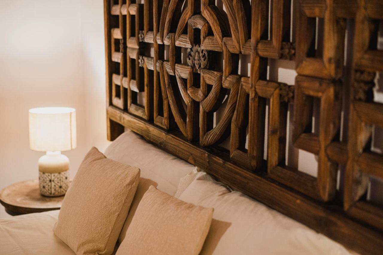 Moon'S Tower Suite&Rooms Portoscuso Esterno foto